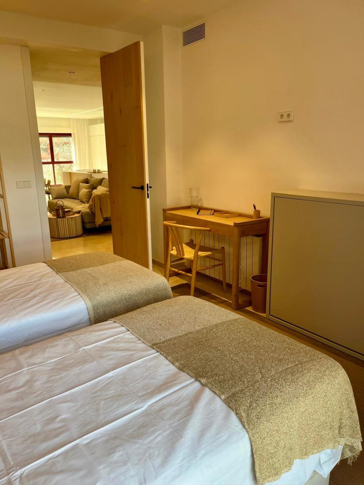 Apartment Design With Swimming Pool Ciudad De Ciencias *